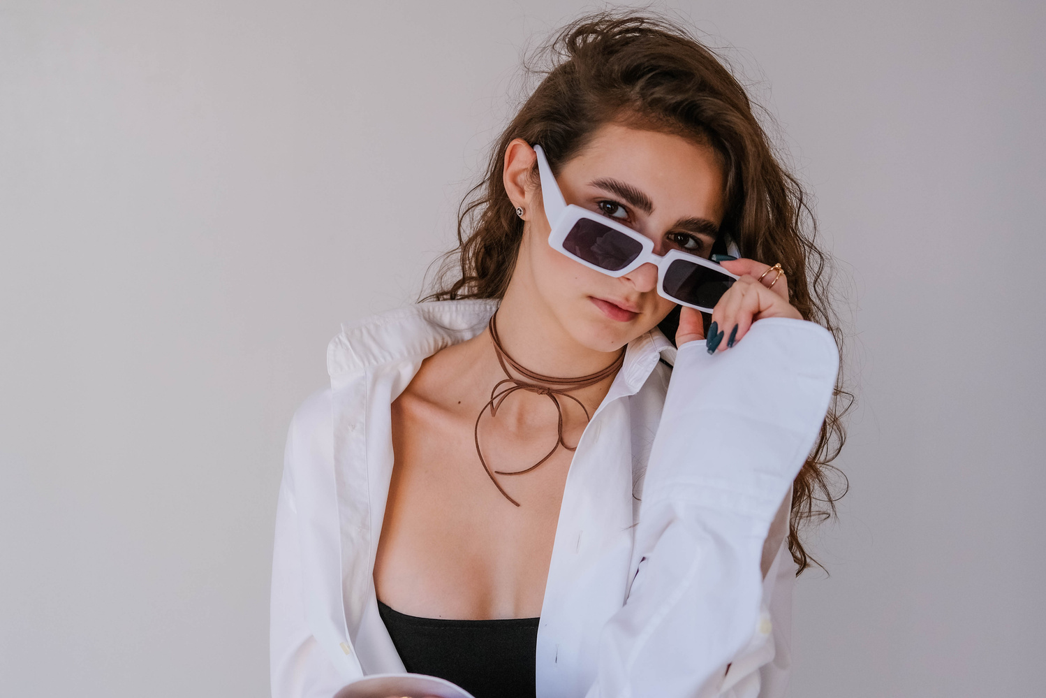 White Minimalist Fashion Girl Aesthetics